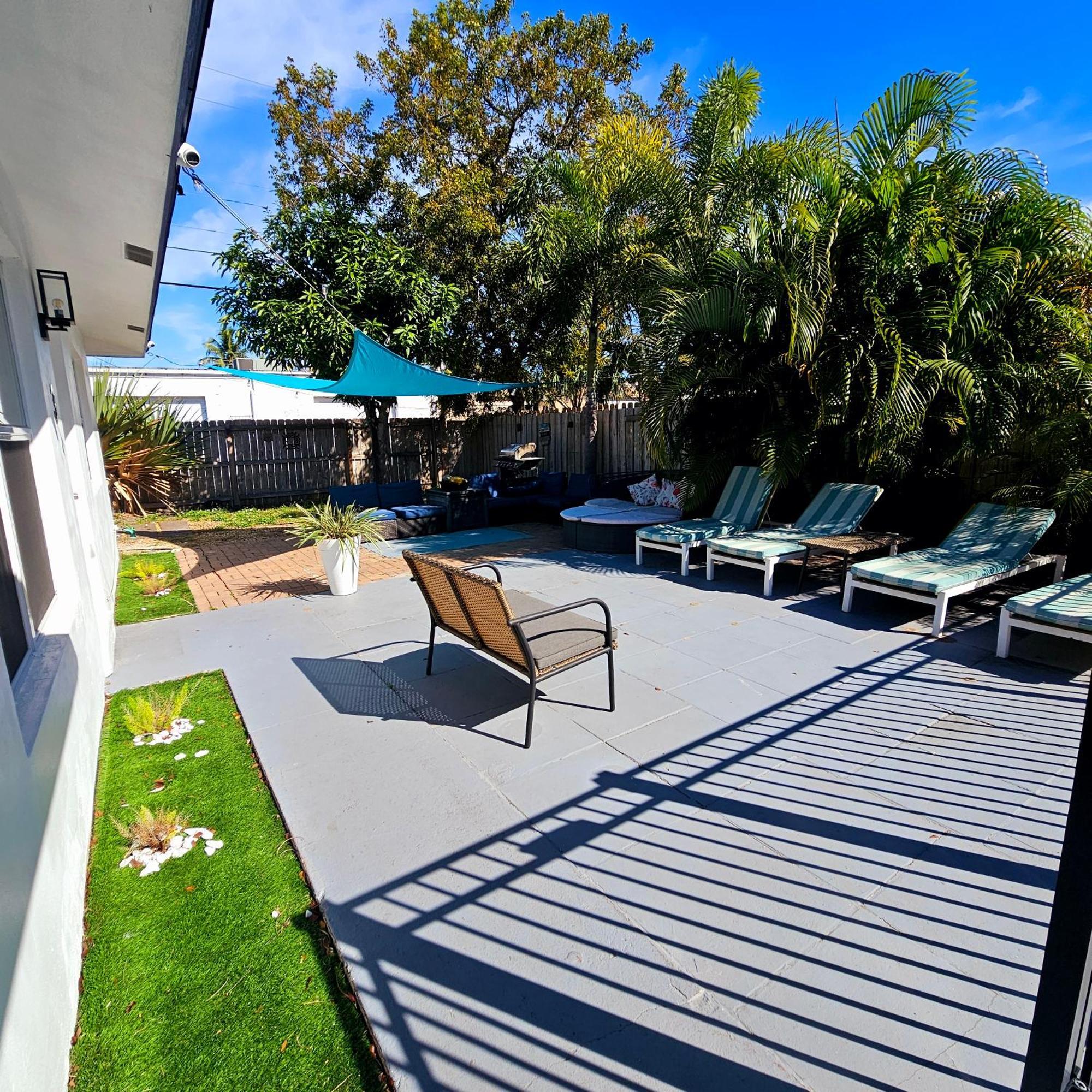 Equipped House W Pool & Patios, Near The Beaches, Prime Location- Ideal For Small Families, Coastal Haven Fort Lauderdale Exterior photo